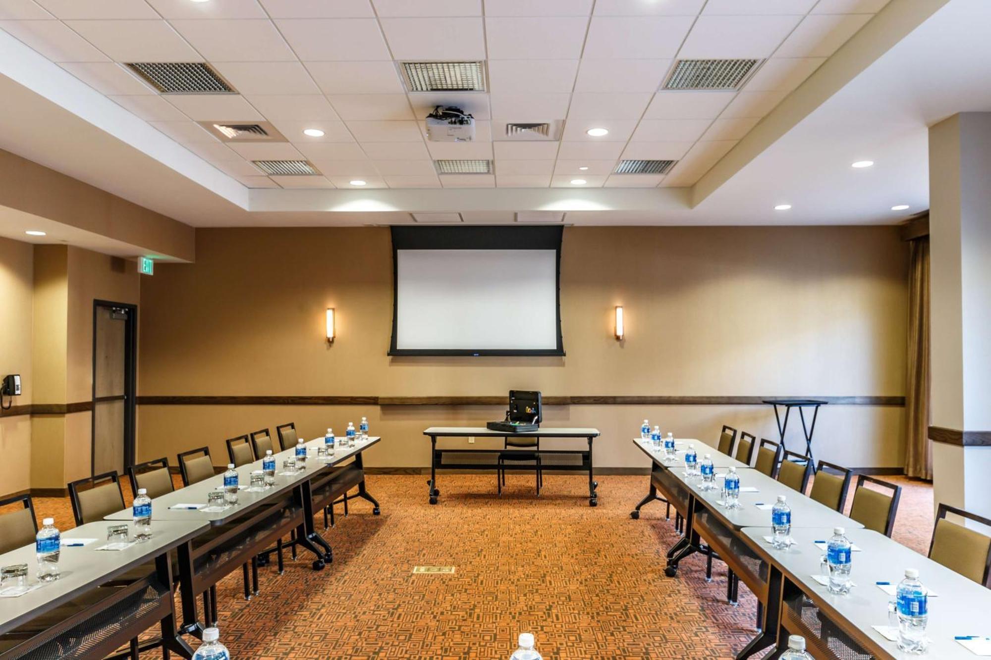 Hyatt House Denver Lakewood Belmar Bagian luar foto